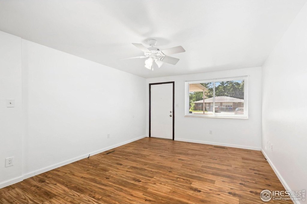 Loveland, Colorado, 80538, United States, 4 Bedrooms Bedrooms, ,3 BathroomsBathrooms,Residential,Forsale,1946711