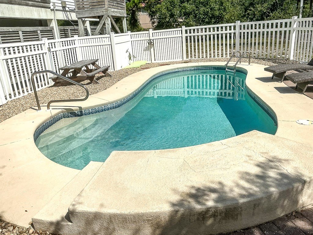 St. George Island, Florida, 32328, United States, 4 Bedrooms Bedrooms, ,4.5 BathroomsBathrooms,Residential,Forsale,1968191