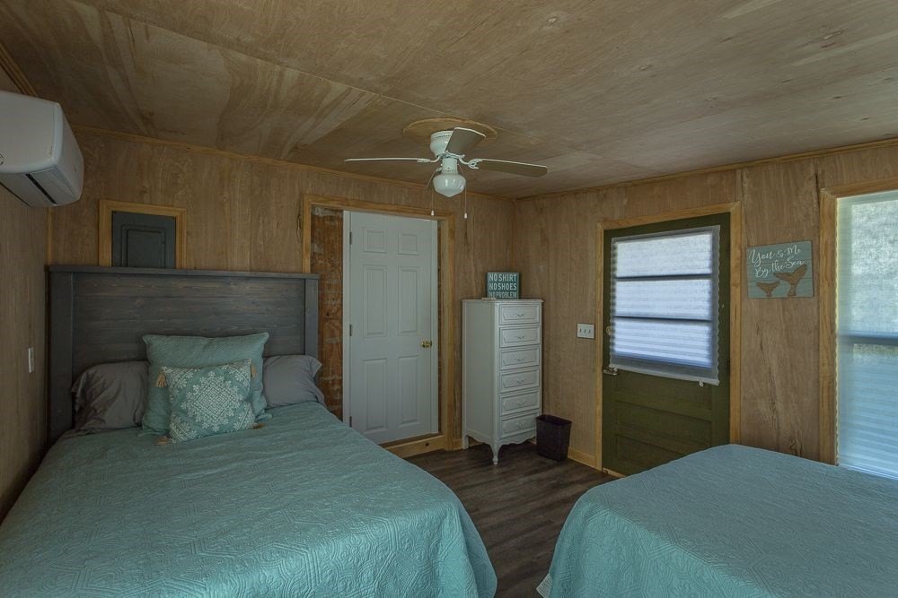Carrabelle, Florida, 32322, United States, 4 Bedrooms Bedrooms, ,2 BathroomsBathrooms,Residential,Forsale,1926818