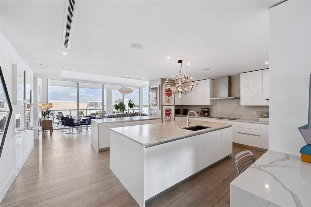 Fort Lauderdale, Florida, 33304, United States, 3 Bedrooms Bedrooms, ,3.5 BathroomsBathrooms,Residential,Forsale,1951902