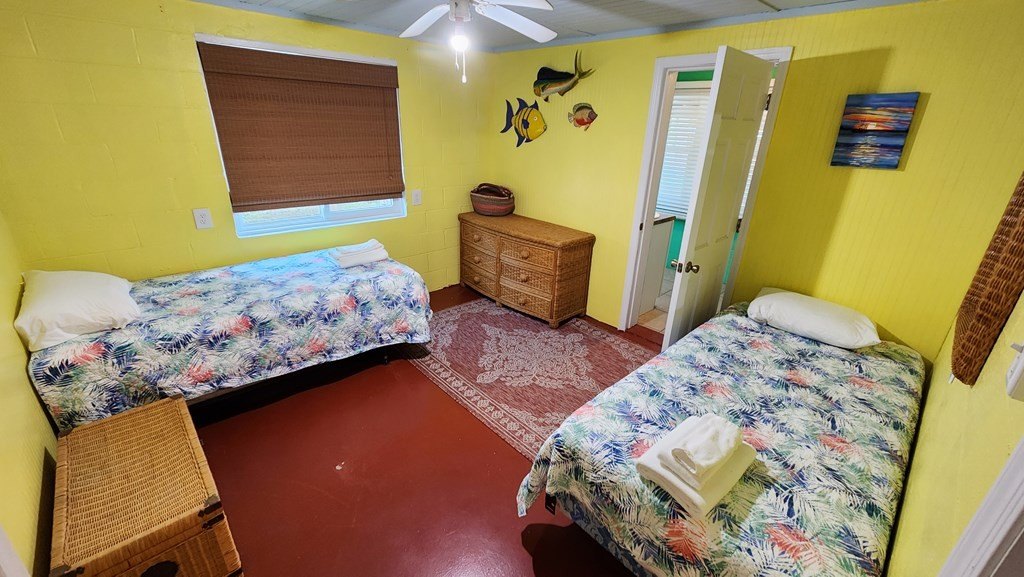 Carrabelle, Florida, 32322, United States, 2 Bedrooms Bedrooms, ,2 BathroomsBathrooms,Residential,Forsale,1968318