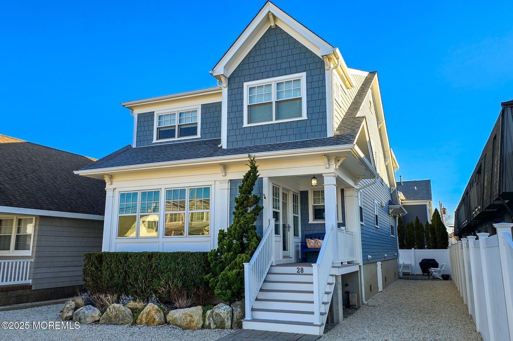 Lavallette, New Jersey, 08735, United States, 5 Bedrooms Bedrooms, ,3 BathroomsBathrooms,Residential,Forsale,1936816
