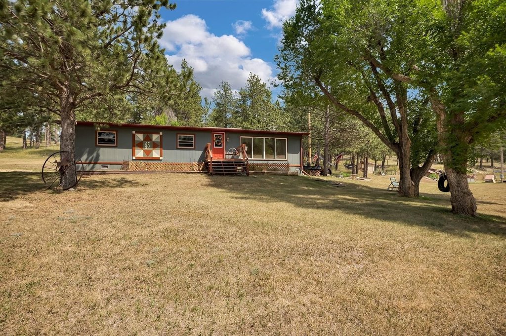 Custer, South Dakota, 57730, United States, 3 Bedrooms Bedrooms, ,2 BathroomsBathrooms,Residential,Forsale,1946253