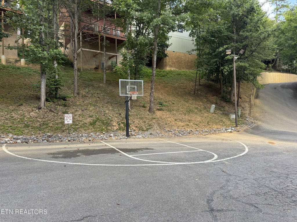 Pigeon Forge, Tennessee, 37863, United States, 4 Bedrooms Bedrooms, ,3 BathroomsBathrooms,Residential,Forsale,1942427