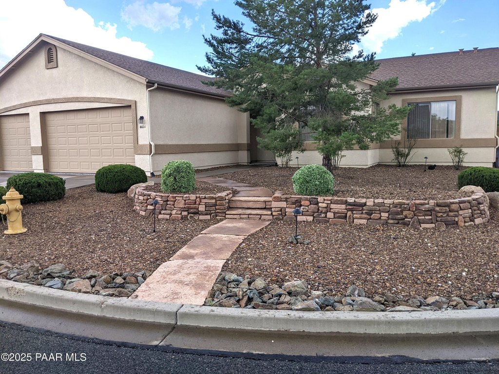 Prescott Valley, Arizona, 86314, United States, 3 Bedrooms Bedrooms, ,2 BathroomsBathrooms,Residential,Forsale,1968223