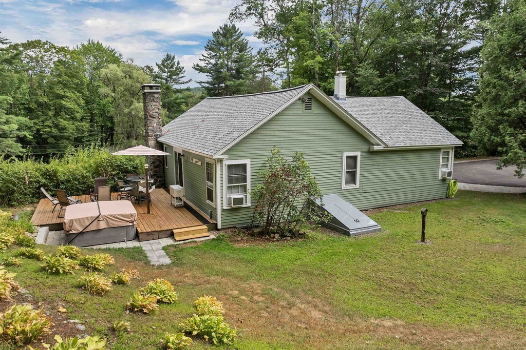 Thornton, New Hampshire, 03285, United States, 3 Bedrooms Bedrooms, ,2.5 BathroomsBathrooms,Residential,Forsale,1952885