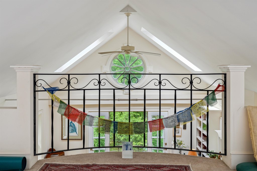 Woodstock, Vermont, 05091, United States, 4 Bedrooms Bedrooms, ,3 BathroomsBathrooms,Residential,Forsale,2004850