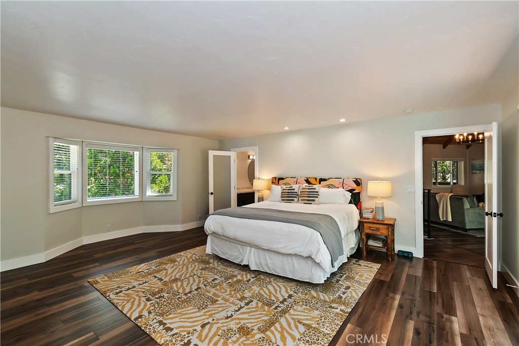 Lake Arrowhead, California, 92352, United States, 3 Bedrooms Bedrooms, ,2.5 BathroomsBathrooms,Residential,Forsale,1953307