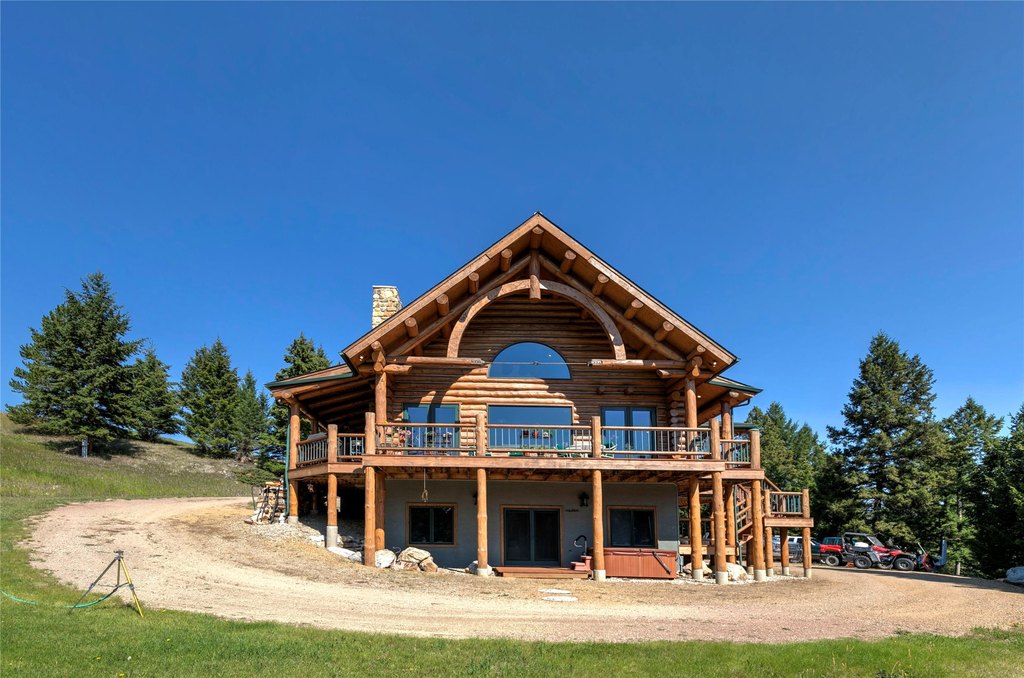 Philipsburg, Montana, 59858, United States, 3 Bedrooms Bedrooms, ,3.5 BathroomsBathrooms,Residential,Forsale,1986967