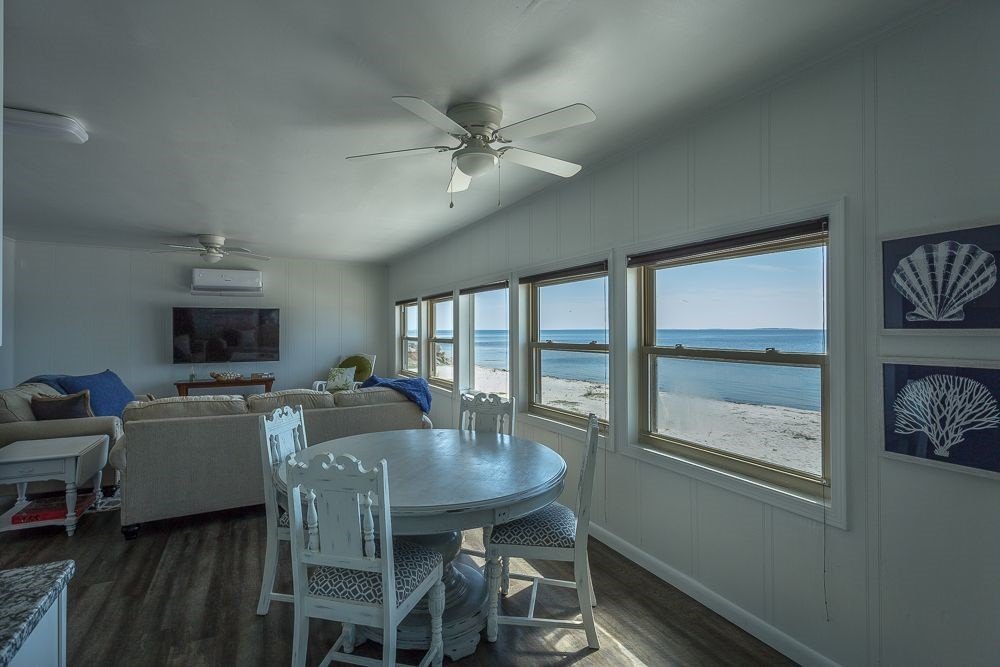 Carrabelle, Florida, 32322, United States, 4 Bedrooms Bedrooms, ,2 BathroomsBathrooms,Residential,Forsale,1926818