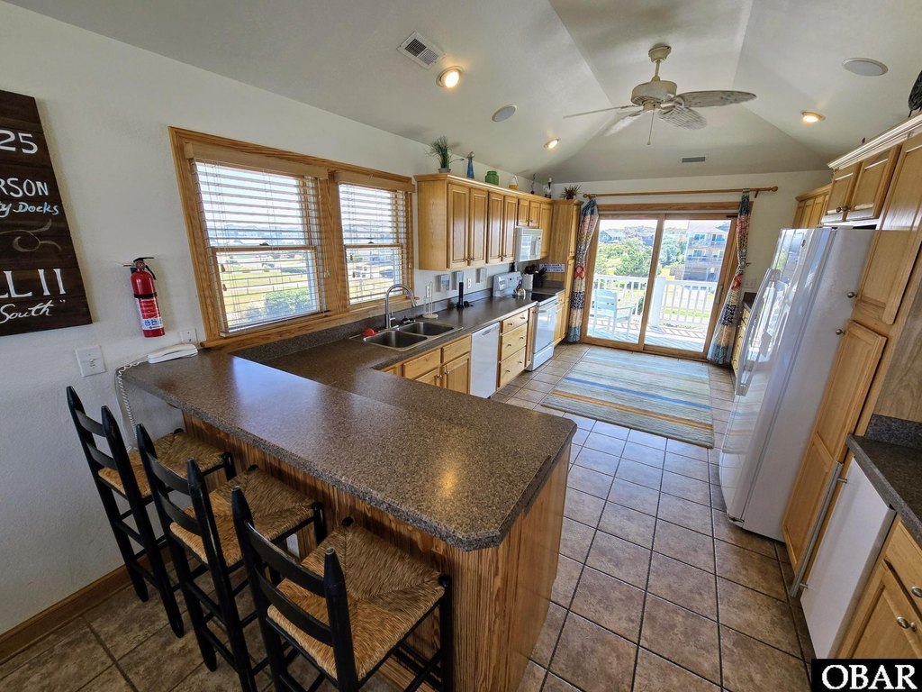 Nags Head, North Carolina, 27959, United States, 8 Bedrooms Bedrooms, ,6.5 BathroomsBathrooms,Residential,Forsale,1951927