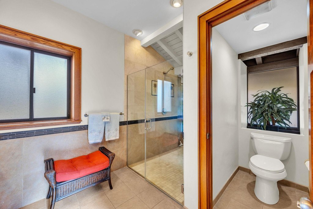 Lahaina, Hawaii, 96761, United States, 1 Bedroom Bedrooms, ,1.5 BathroomsBathrooms,Residential,Forsale,1990123