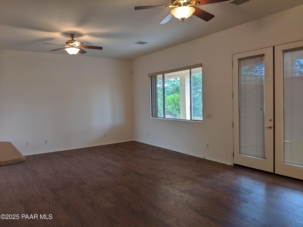 Prescott Valley, Arizona, 86314, United States, 3 Bedrooms Bedrooms, ,2 BathroomsBathrooms,Residential,Forsale,1968223