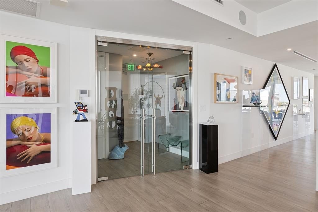 Fort Lauderdale, Florida, 33304, United States, 3 Bedrooms Bedrooms, ,3.5 BathroomsBathrooms,Residential,Forsale,1951902