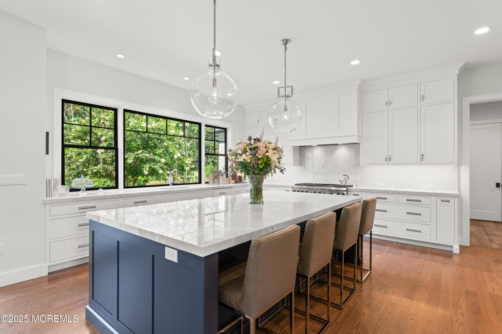 Rumson, New Jersey, 07760, United States, 6 Bedrooms Bedrooms, ,8.5 BathroomsBathrooms,Residential,Forsale,1936806