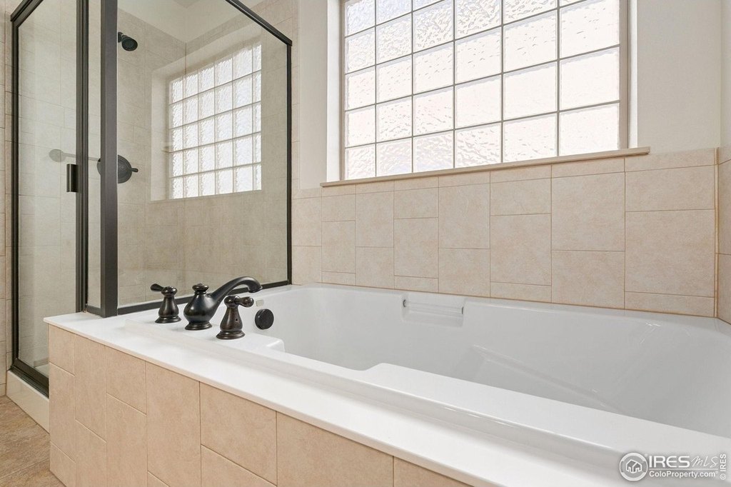 Fort Collins, Colorado, 80524, United States, 4 Bedrooms Bedrooms, ,3 BathroomsBathrooms,Residential,Forsale,1963501