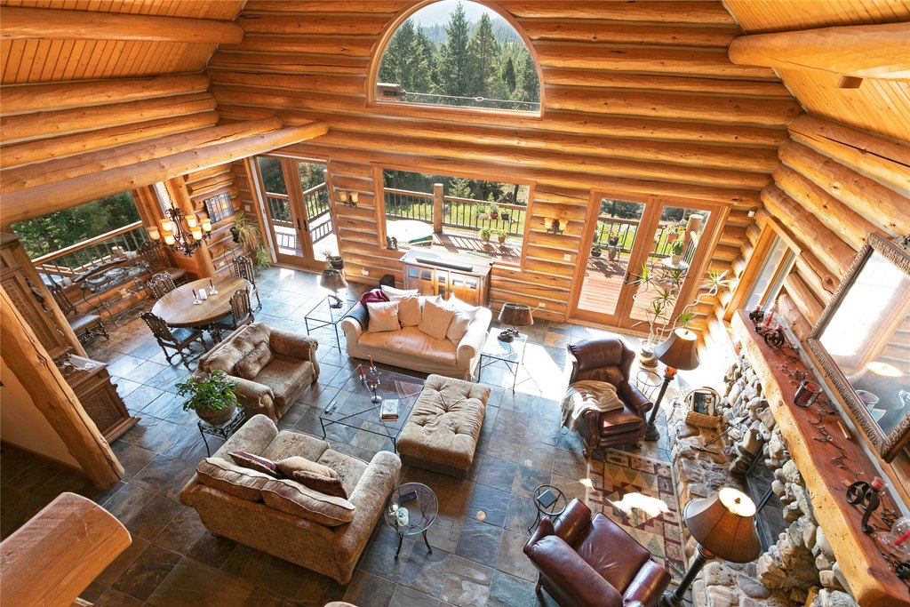 Philipsburg, Montana, 59858, United States, 3 Bedrooms Bedrooms, ,3.5 BathroomsBathrooms,Residential,Forsale,1986967