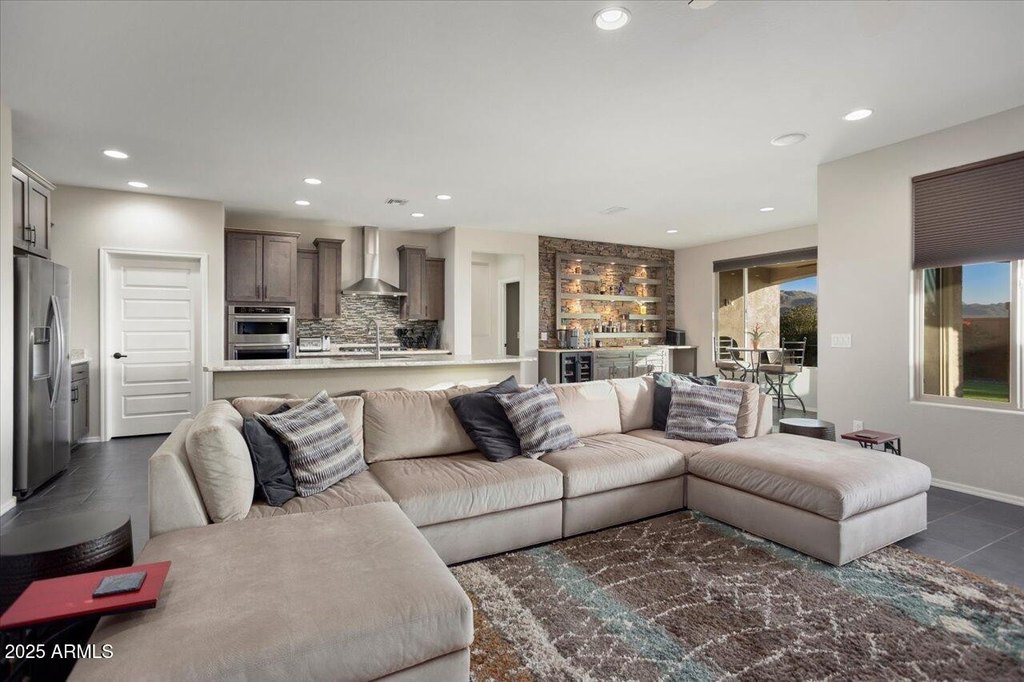 Buckeye, Arizona, 85396, United States, 2 Bedrooms Bedrooms, ,3 BathroomsBathrooms,Residential,Forsale,1971060