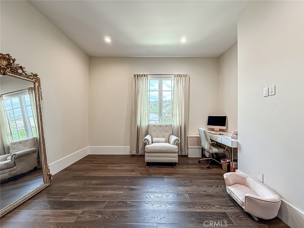 Agoura Hills, California, 91301, United States, 7 Bedrooms Bedrooms, ,7.5 BathroomsBathrooms,Residential,Forsale,2004531