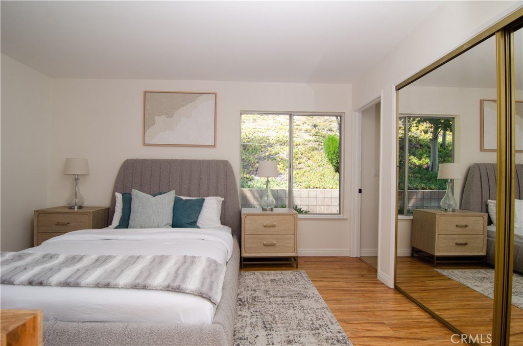 Newhall, California, 91321, United States, 2 Bedrooms Bedrooms, ,2 BathroomsBathrooms,Residential,Forsale,1946034