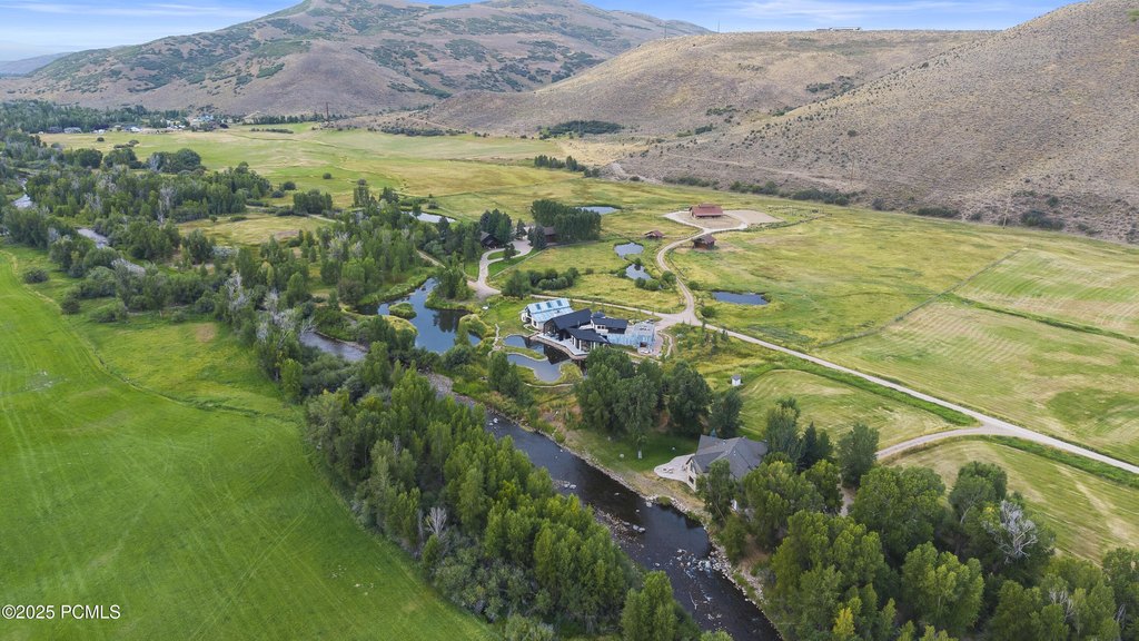 Peoa, Utah, 84061, United States, 5 Bedrooms Bedrooms, ,5.5 BathroomsBathrooms,Residential,Forsale,2004726