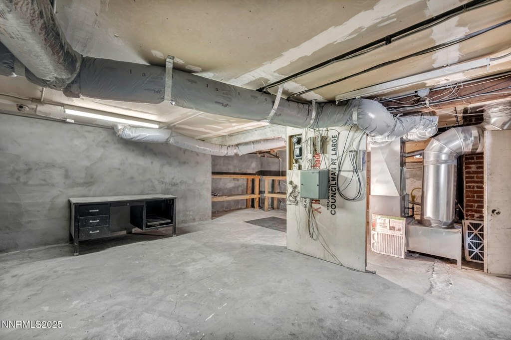 Reno, Nevada, 89502, United States, ,Residential,Forsale,1936794