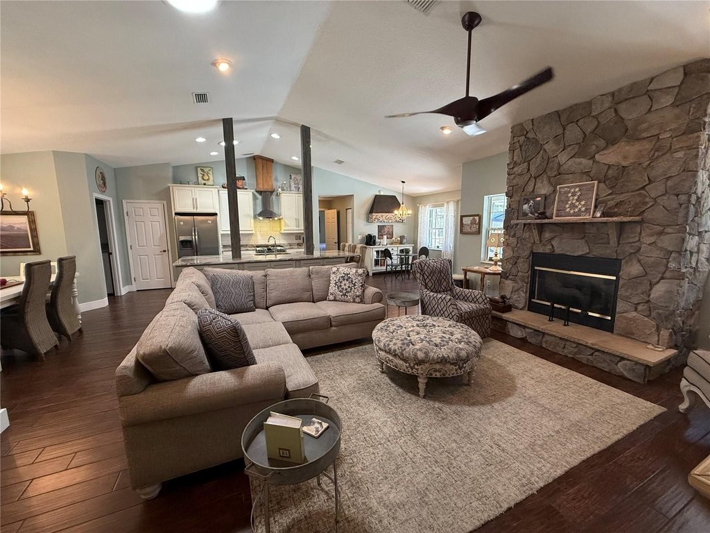 OCALA, Florida, 34482, United States, 3 Bedrooms Bedrooms, ,2 BathroomsBathrooms,Residential,Forsale,1969788