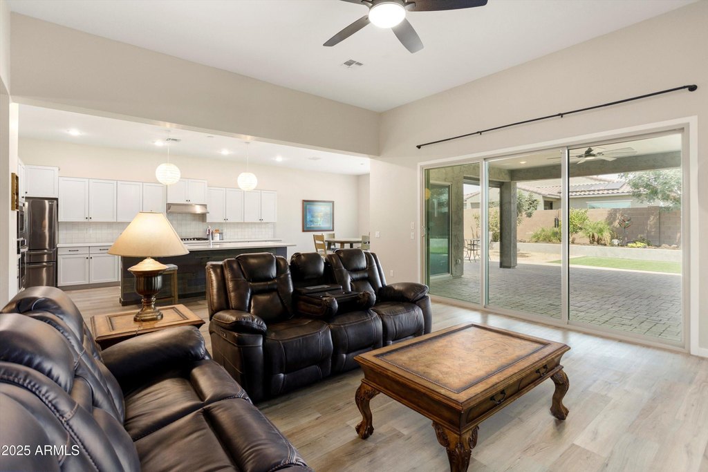 Goodyear, Arizona, 85395, United States, 4 Bedrooms Bedrooms, ,3 BathroomsBathrooms,Residential,Forsale,1971057