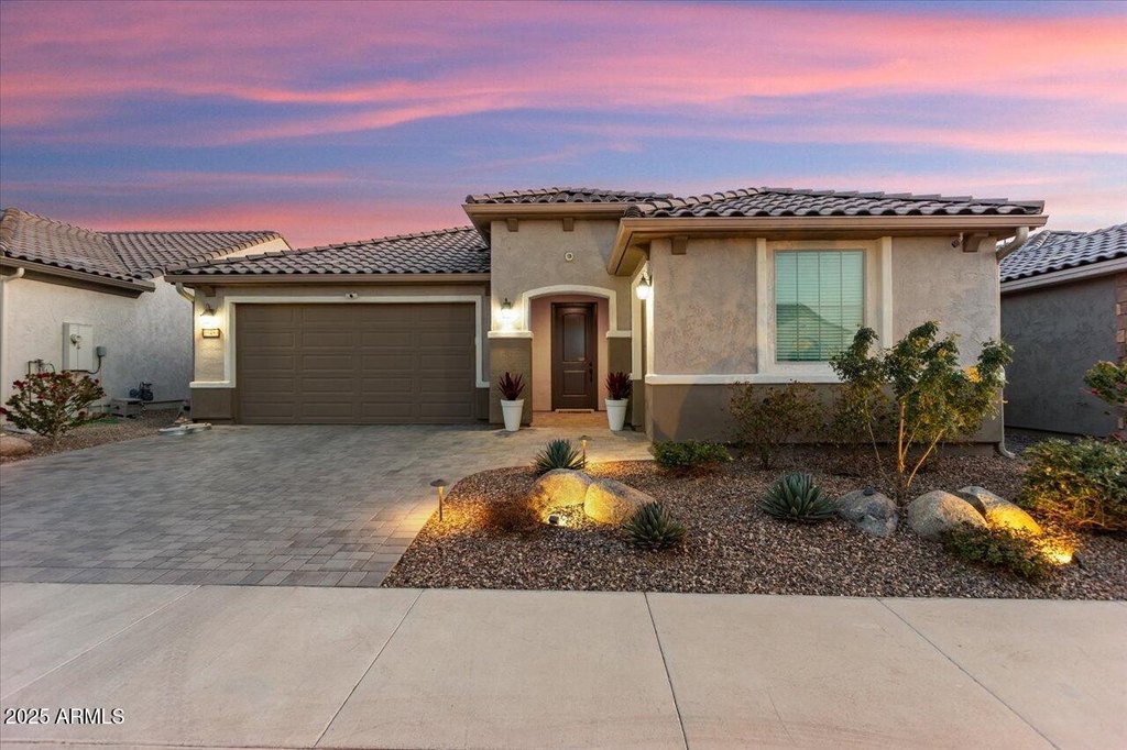 Buckeye, Arizona, 85396, United States, 2 Bedrooms Bedrooms, ,3 BathroomsBathrooms,Residential,Forsale,1971060