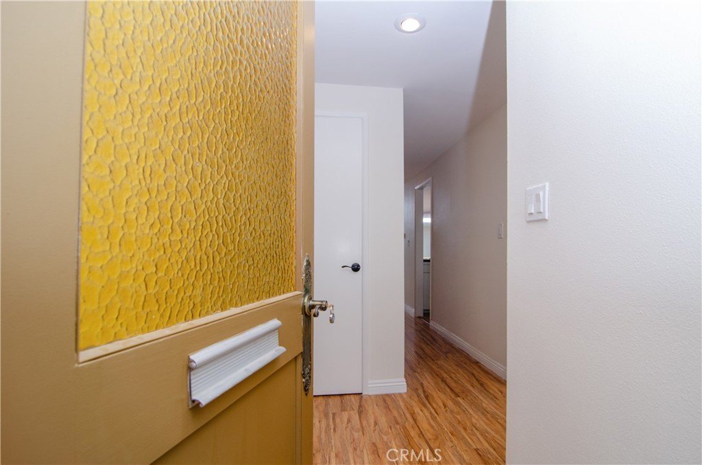 Newhall, California, 91321, United States, 2 Bedrooms Bedrooms, ,2 BathroomsBathrooms,Residential,Forsale,1946034