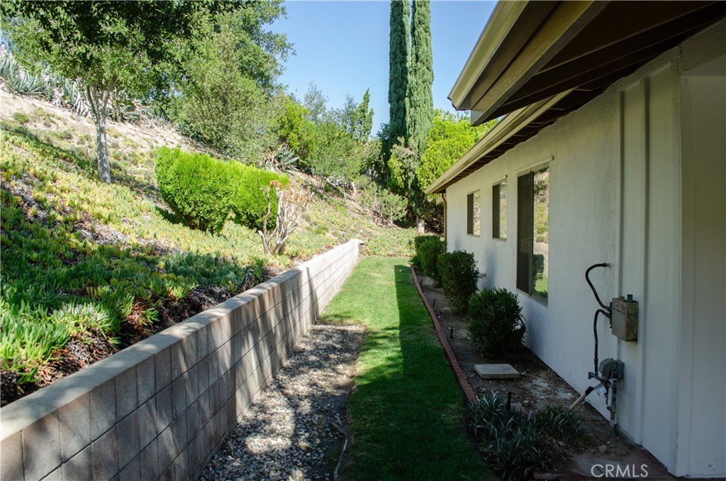 Newhall, California, 91321, United States, 2 Bedrooms Bedrooms, ,2 BathroomsBathrooms,Residential,Forsale,1946034