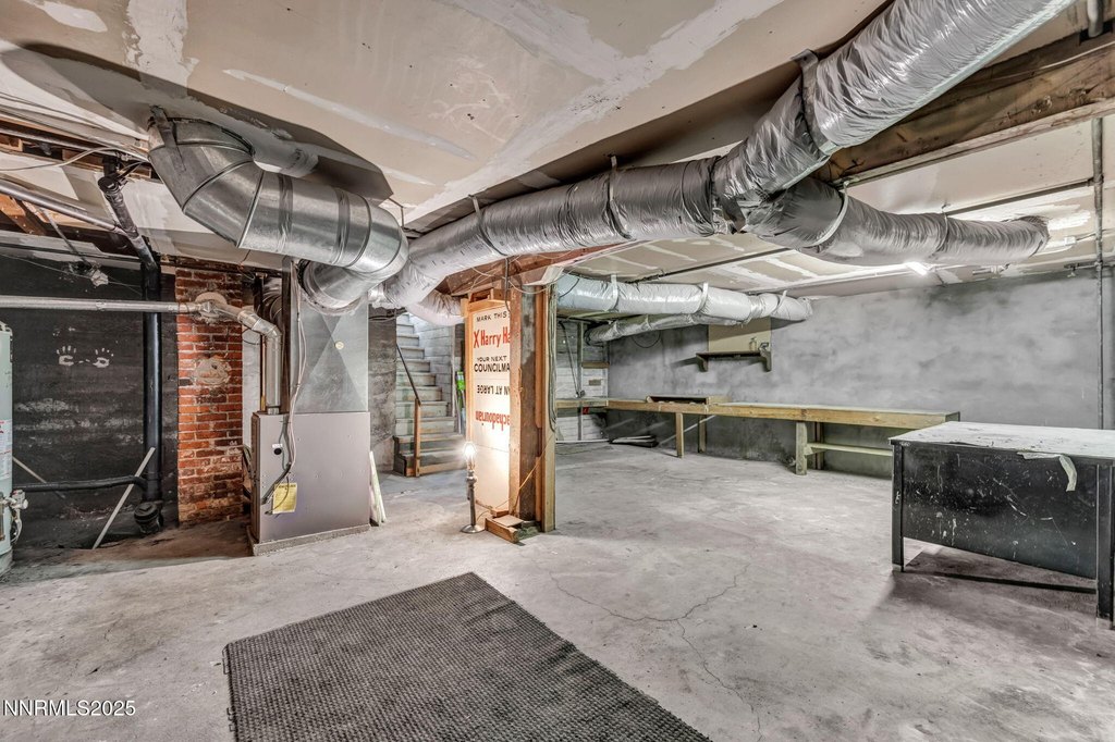 Reno, Nevada, 89502, United States, ,Residential,Forsale,1936794