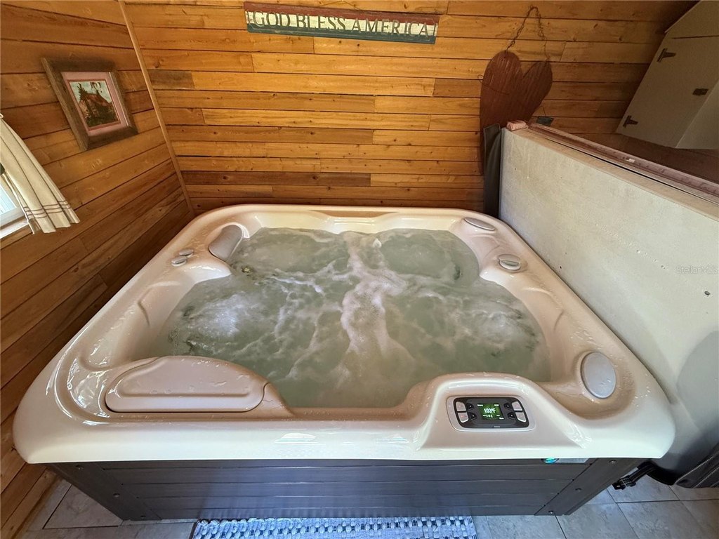 OCALA, Florida, 34482, United States, 3 Bedrooms Bedrooms, ,2 BathroomsBathrooms,Residential,Forsale,1969788