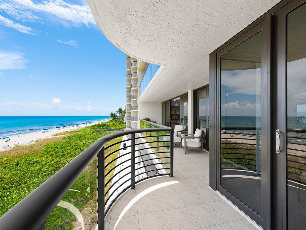 Highland Beach, Florida, 33487, United States, 3 Bedrooms Bedrooms, ,3 BathroomsBathrooms,Residential,Forsale,1929751