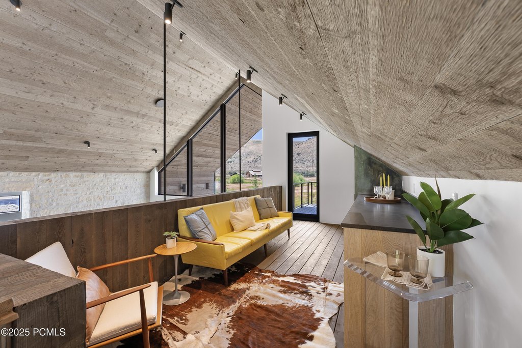 Peoa, Utah, 84061, United States, 5 Bedrooms Bedrooms, ,5.5 BathroomsBathrooms,Residential,Forsale,2004726