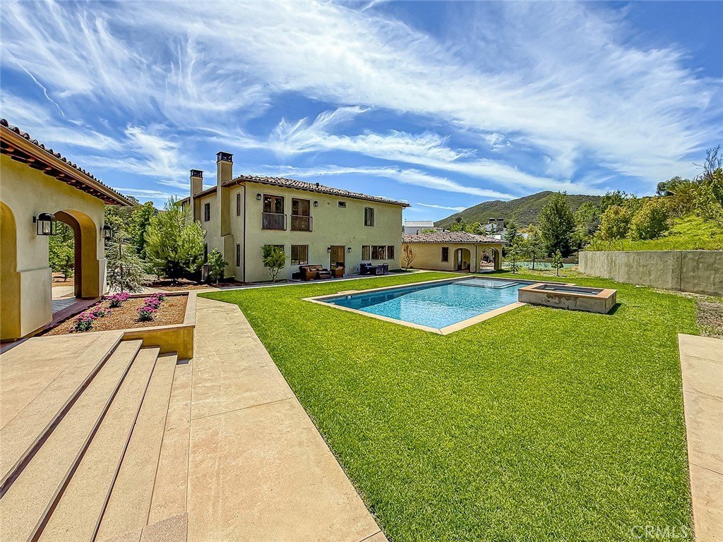 Agoura Hills, California, 91301, United States, 7 Bedrooms Bedrooms, ,7.5 BathroomsBathrooms,Residential,Forsale,2004531