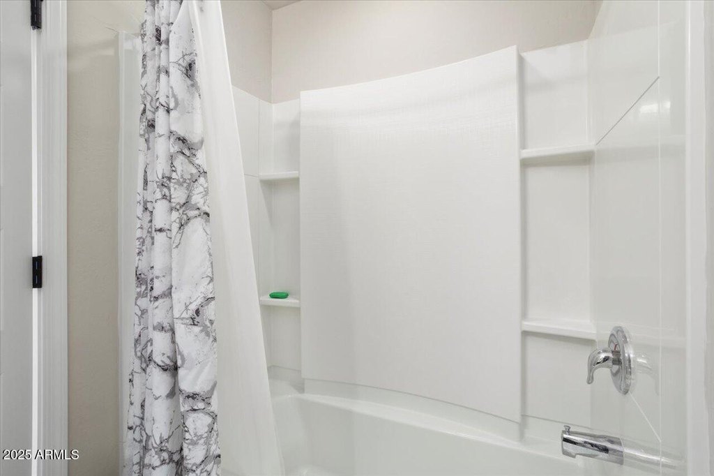 Buckeye, Arizona, 85396, United States, 2 Bedrooms Bedrooms, ,3 BathroomsBathrooms,Residential,Forsale,1971060