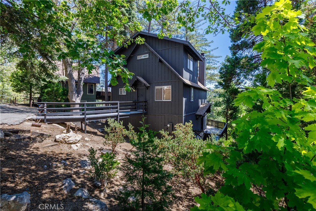 Lake Arrowhead, California, 92352, United States, 3 Bedrooms Bedrooms, ,3 BathroomsBathrooms,Residential,Forsale,1953305