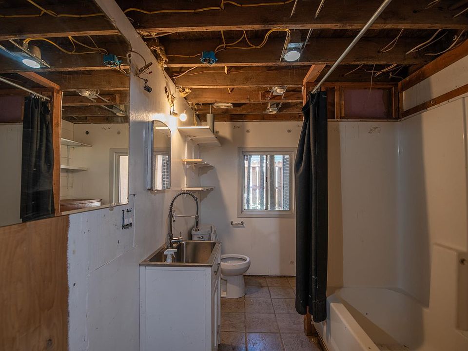 Forestville, California, 95436, United States, 3 Bedrooms Bedrooms, ,2 BathroomsBathrooms,Residential,Forsale,1934062