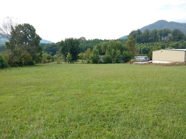 Sevierville, Tennessee, 37862, United States, ,0.5 BathroomBathrooms,Commercial,Forsale,2009017