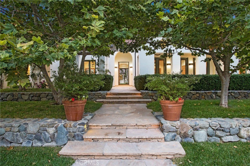 Silverado, California, 92676, United States, 6 Bedrooms Bedrooms, ,6.5 BathroomsBathrooms,Residential,Forsale,1954446