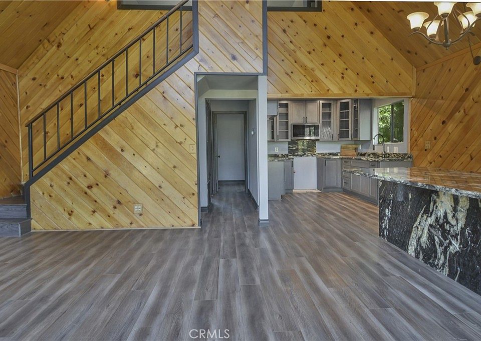 Lake Arrowhead, California, 92352, United States, 3 Bedrooms Bedrooms, ,2 BathroomsBathrooms,Residential,Forsale,1934023