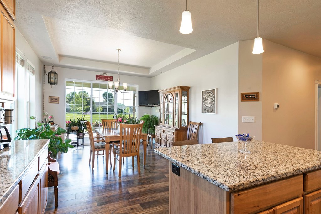 Hamilton, Montana, 59840, United States, 3 Bedrooms Bedrooms, ,2 BathroomsBathrooms,Residential,Forsale,1944305
