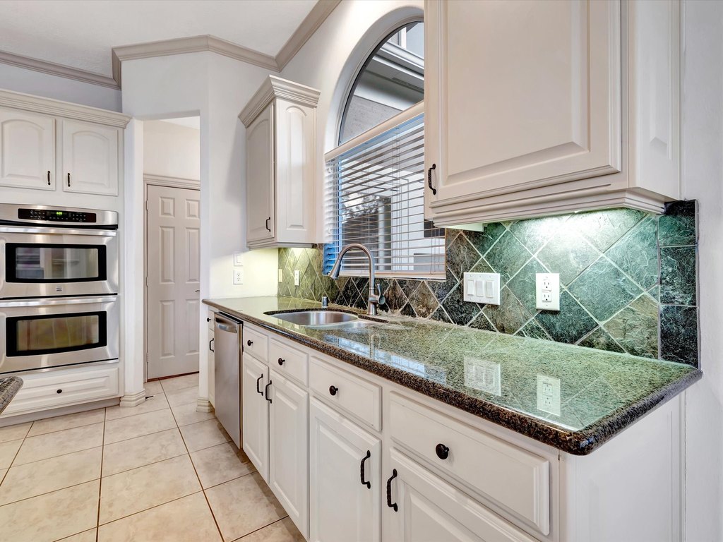 Seabrook, Texas, 77586, United States, 5 Bedrooms Bedrooms, ,5.5 BathroomsBathrooms,Residential,Forsale,1954134