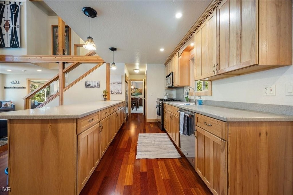 Incline Village, Nevada, 89451, United States, 5 Bedrooms Bedrooms, ,3.5 BathroomsBathrooms,Residential,Forsale,1967389