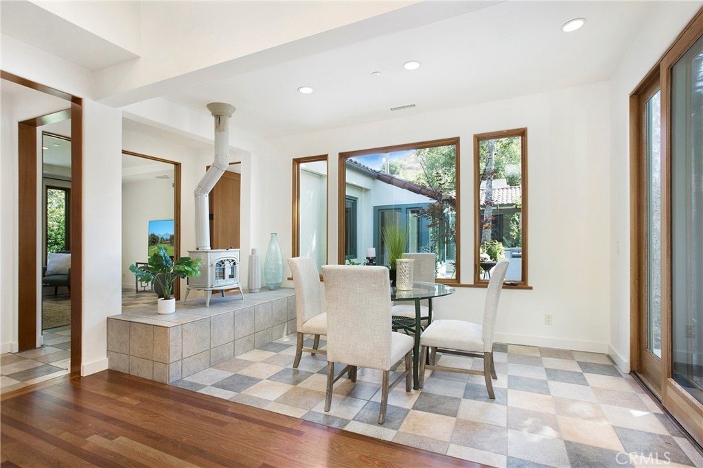 Silverado, California, 92676, United States, 6 Bedrooms Bedrooms, ,6.5 BathroomsBathrooms,Residential,Forsale,1954446