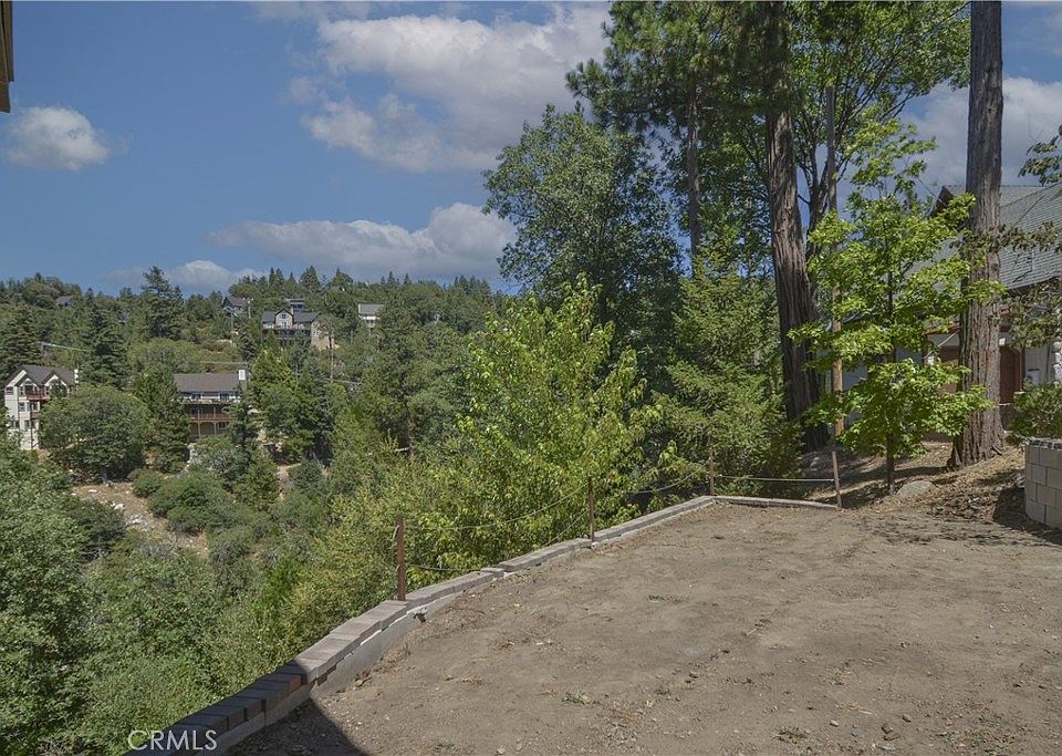 Lake Arrowhead, California, 92352, United States, 3 Bedrooms Bedrooms, ,2 BathroomsBathrooms,Residential,Forsale,1934023