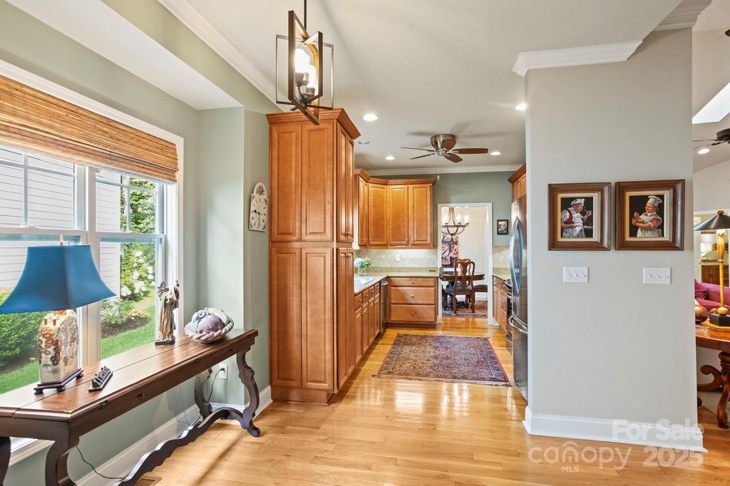 Hendersonville, North Carolina, 28791, United States, 2 Bedrooms Bedrooms, ,2.5 BathroomsBathrooms,Residential,Forsale,1960280 Hendersonville, North Carolina, 28791, United States, 2 Bedrooms Bedrooms, ,2.5 BathroomsBathrooms,Residential,Forsale,1960280