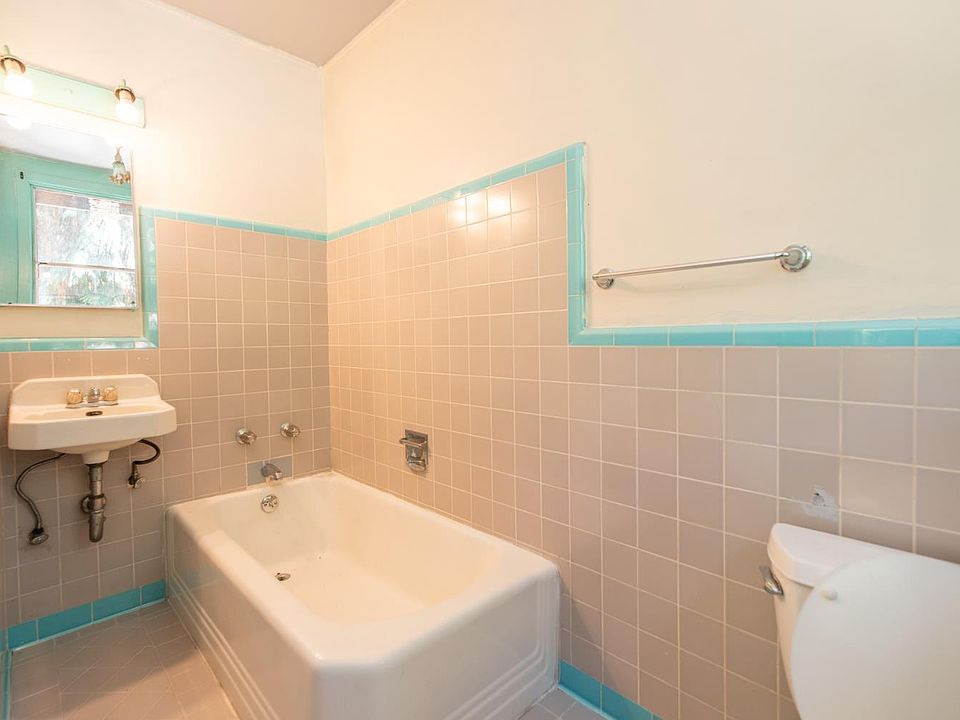 Forestville, California, 95436, United States, 3 Bedrooms Bedrooms, ,2 BathroomsBathrooms,Residential,Forsale,1934062