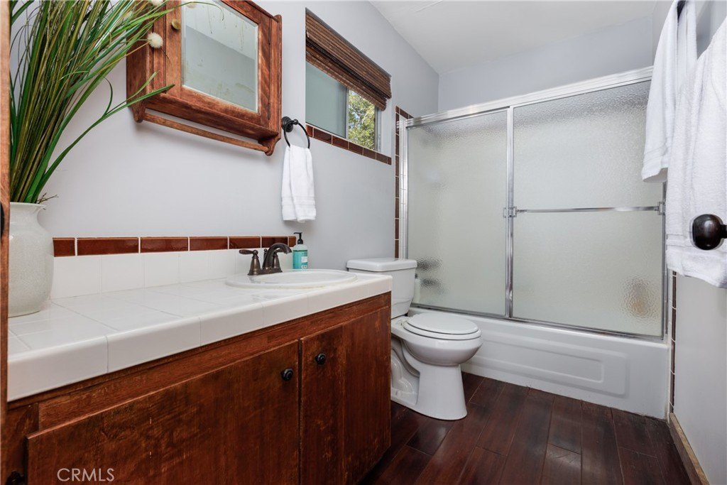 Lake Arrowhead, California, 92352, United States, 3 Bedrooms Bedrooms, ,3 BathroomsBathrooms,Residential,Forsale,1953305